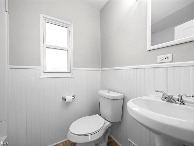 13704 Elsetta Avenue, Cleveland, OH 44135 Photo 14