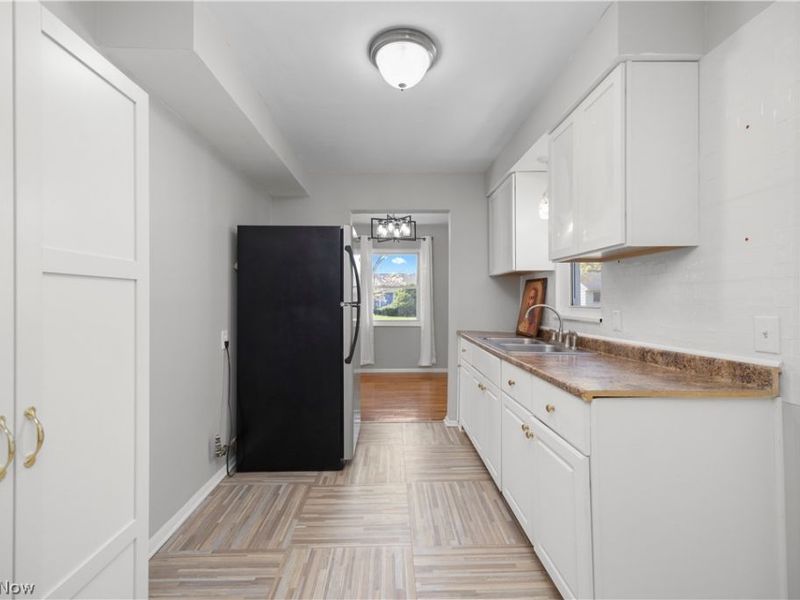 13704 Elsetta Avenue, Cleveland, OH 44135 Photo 25