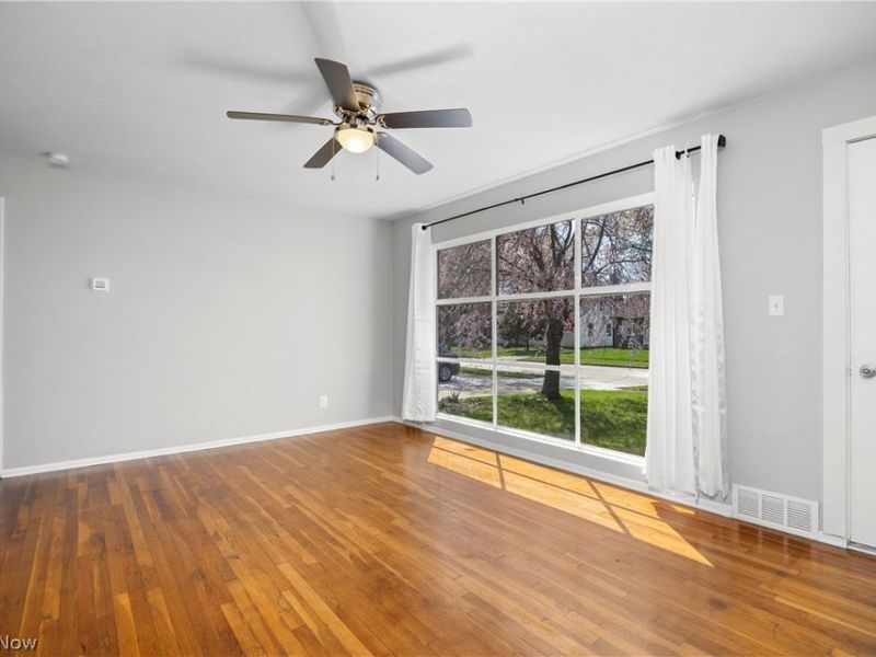 13704 Elsetta Avenue, Cleveland, OH 44135 Photo 5