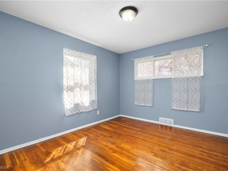 13704 Elsetta Avenue, Cleveland, OH 44135 Photo 7