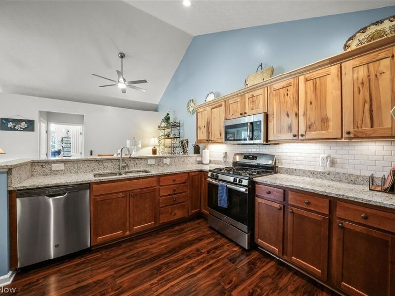 1954 Fairways Drive, Streetsboro, OH 44241 Photo 15