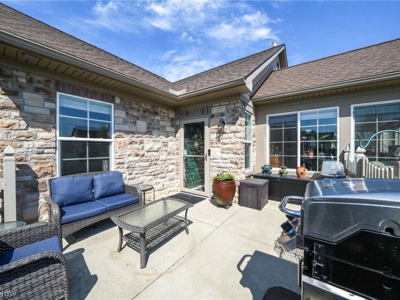 1954 Fairways Drive, Streetsboro, OH 44241 Photo 4