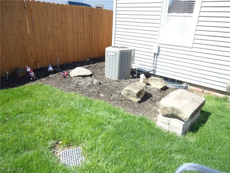 318 Van Buren Avenue, Cuyahoga Falls, OH 44221 Photo 22