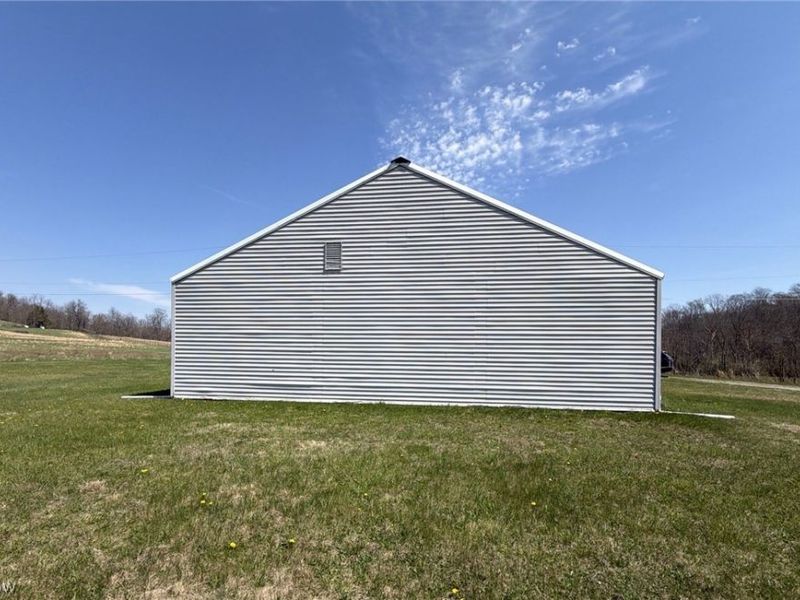 7705 State Route 345, Roseville, OH 43777 Photo 2