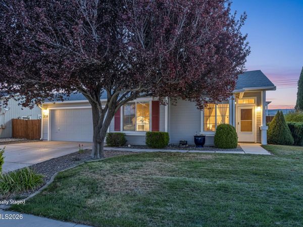 7766 Cerritos Circle, Sparks, NV 89436