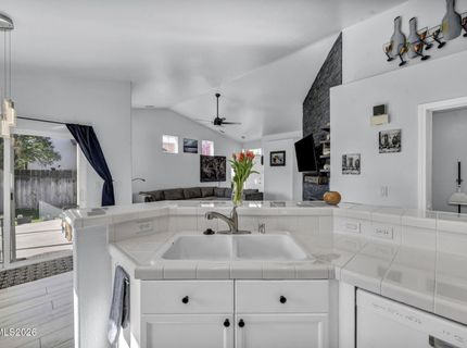 7766 Cerritos Circle, Sparks, NV 89436 Photo