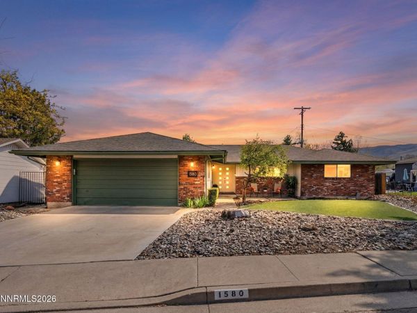 1580 Foster Drive, Reno, NV 89509