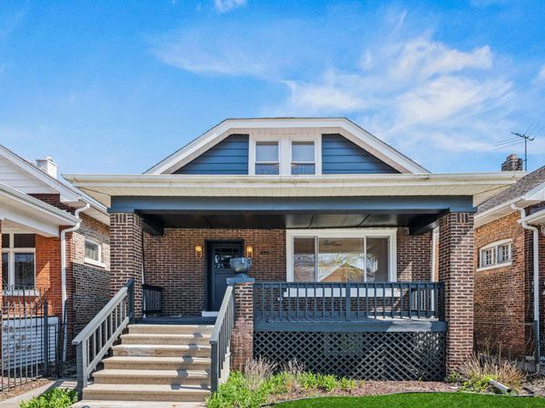 7955 S Colfax Avenue , Chicago, IL 60617