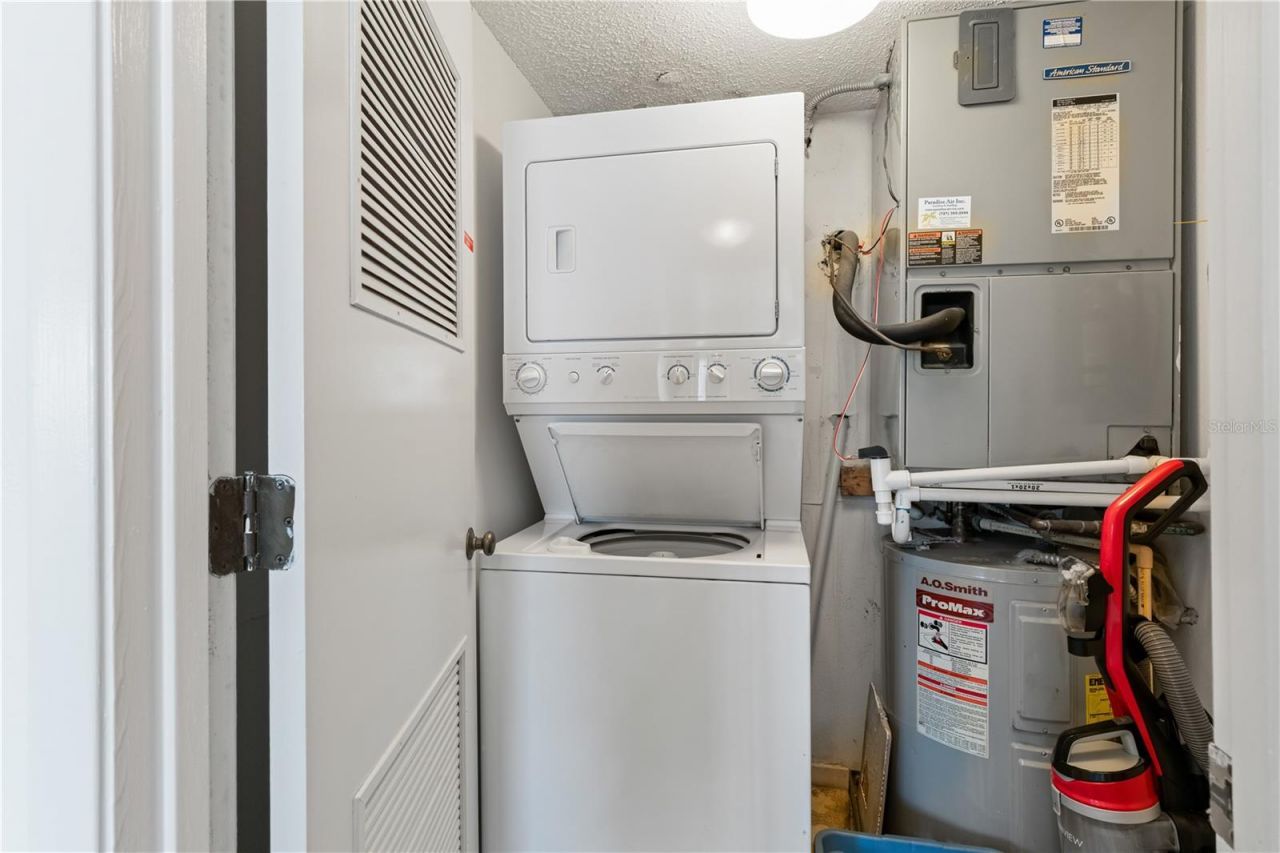 900 Gulf Boulevard, Unit 702, Indian Rocks Beach, FL 33785 Photo