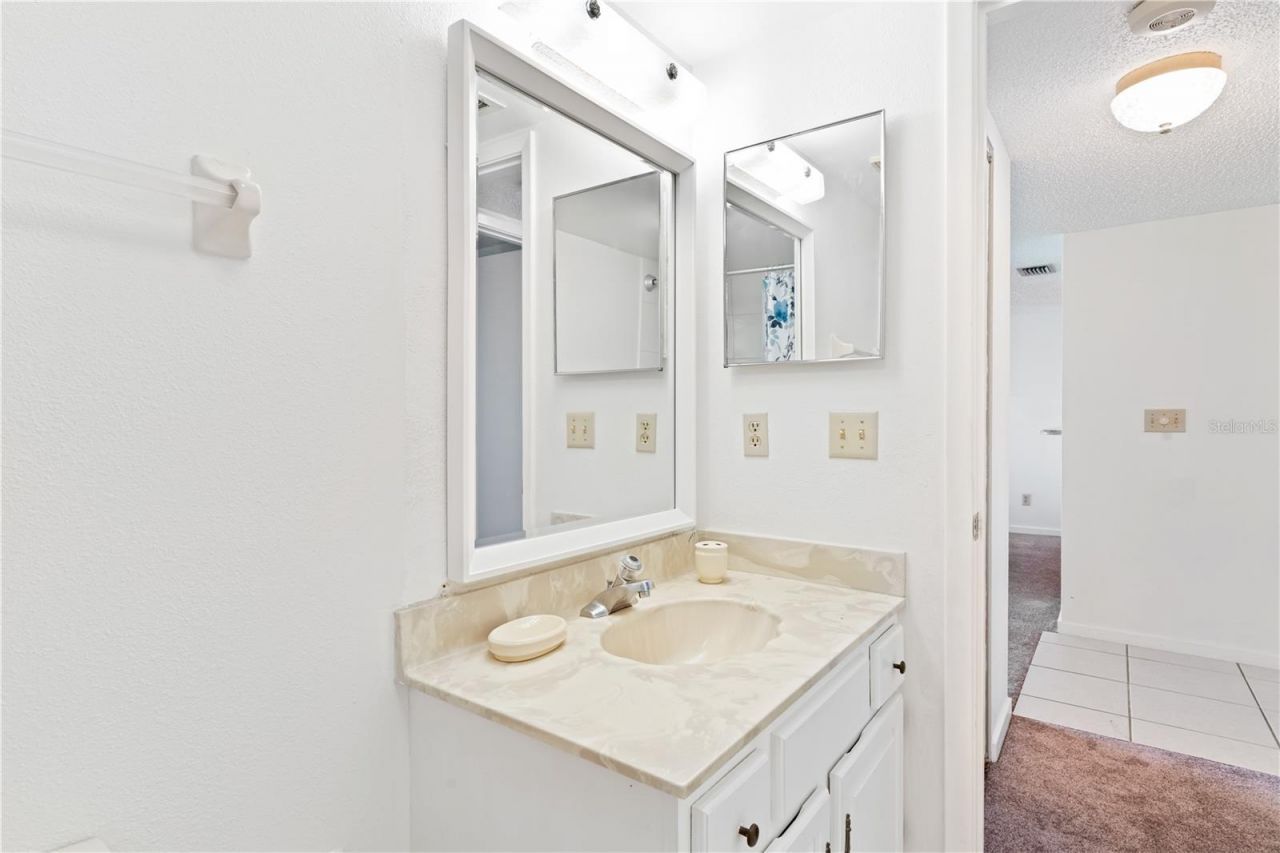 900 Gulf Boulevard, Unit 702, Indian Rocks Beach, FL 33785 Photo