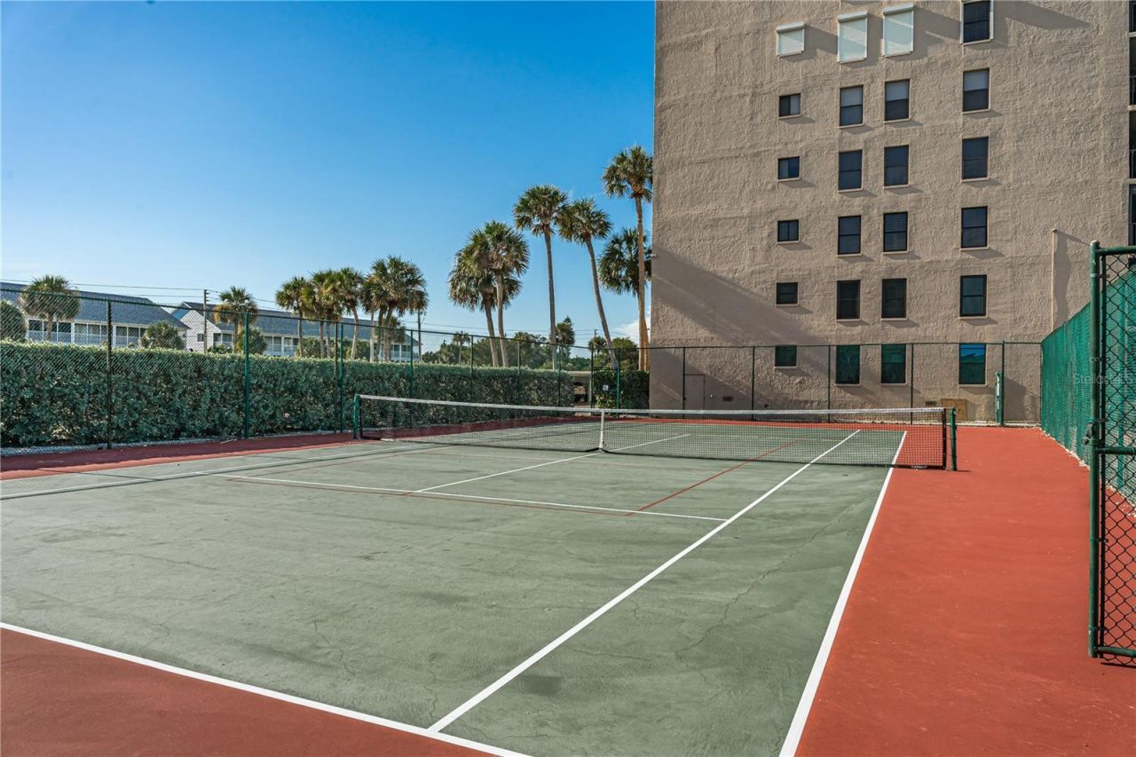 900 Gulf Boulevard, Unit 702, Indian Rocks Beach, FL 33785 Photo
