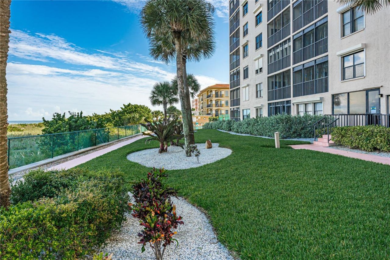 900 Gulf Boulevard, Unit 702, Indian Rocks Beach, FL 33785 Photo