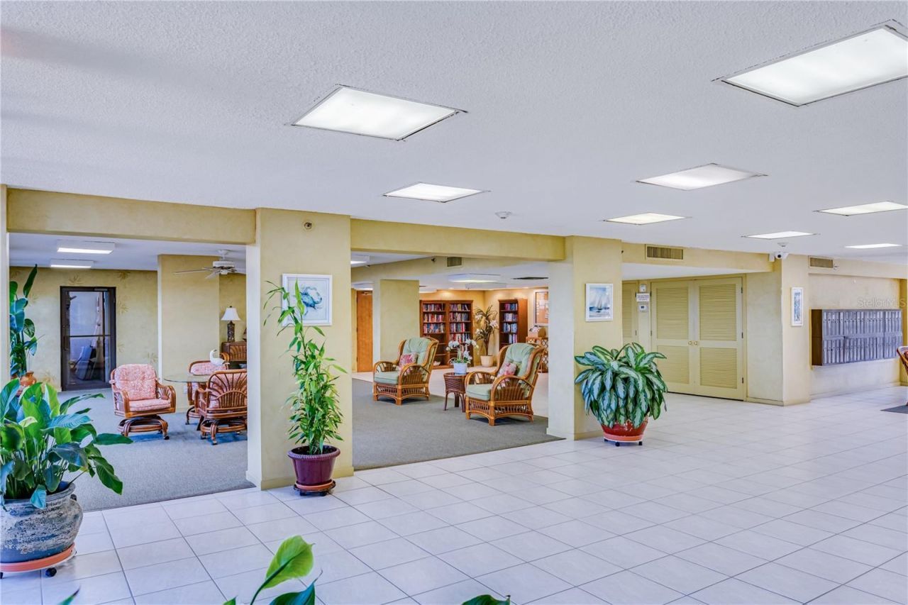 900 Gulf Boulevard, Unit 702, Indian Rocks Beach, FL 33785 Photo