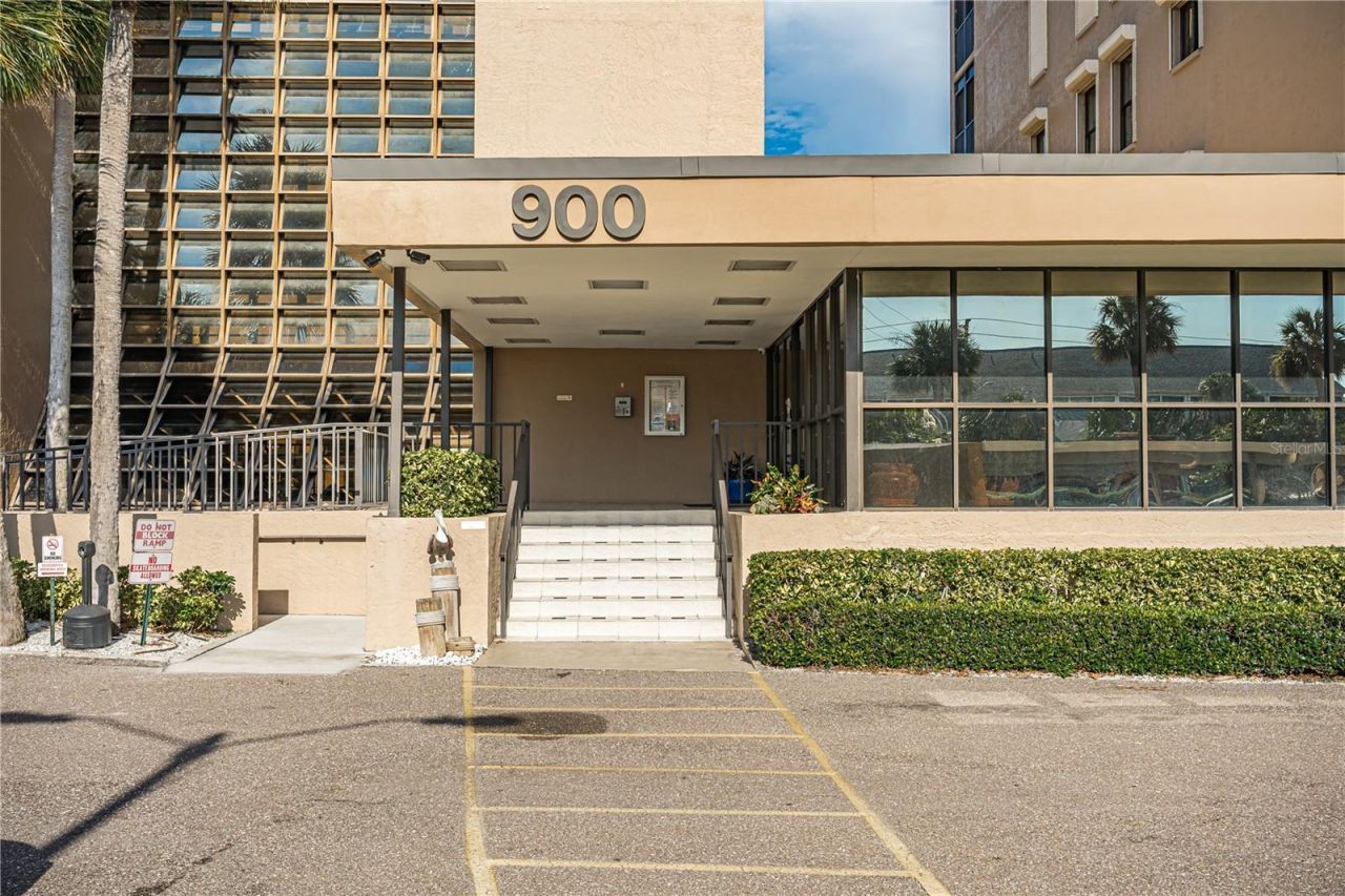 900 Gulf Boulevard, Unit 702, Indian Rocks Beach, FL 33785 Photo