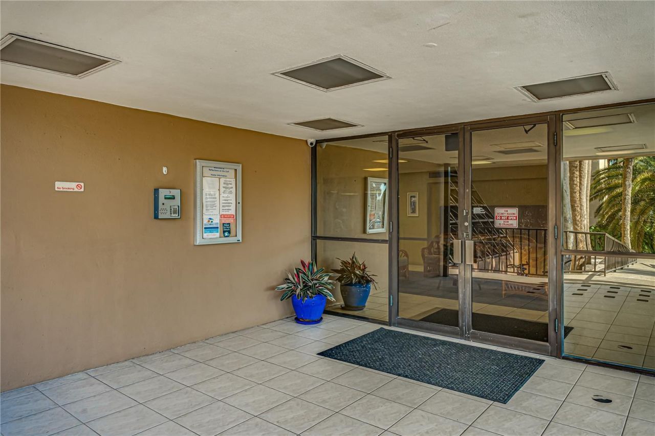 900 Gulf Boulevard, Unit 702, Indian Rocks Beach, FL 33785 Photo
