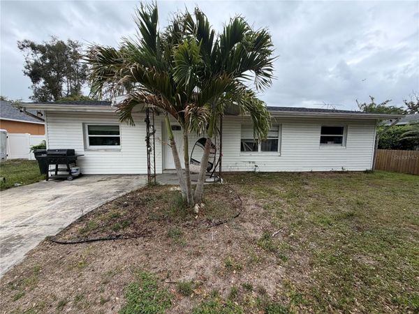 3915 51ST AVENUE N, ST PETERSBURG, FL 33714