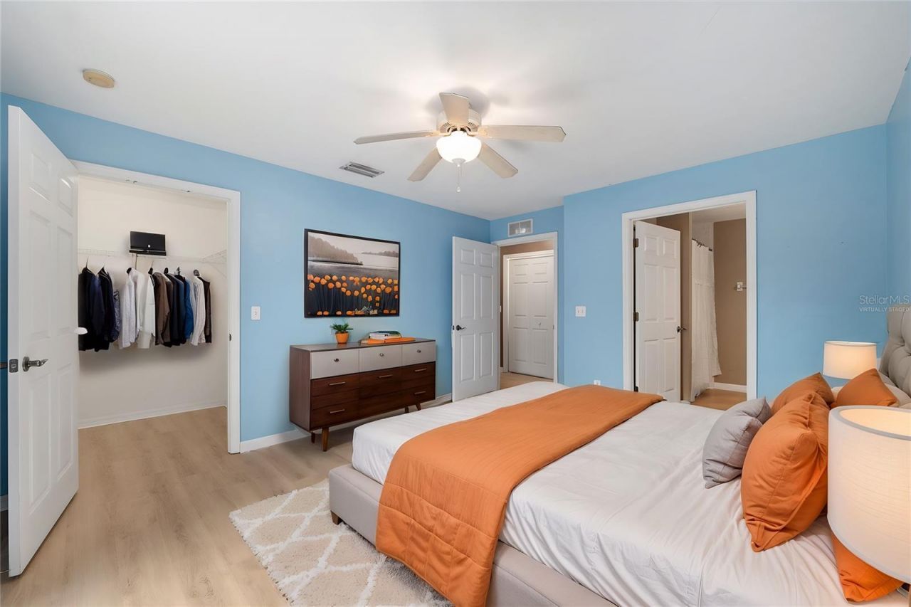 4215 SW 31st Drive, Unit 204, Gainesville, FL 32608 Photo