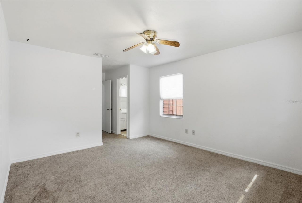 826 SW 57th Terrace , Unit 120Q, Gainesville, FL 32607 Photo