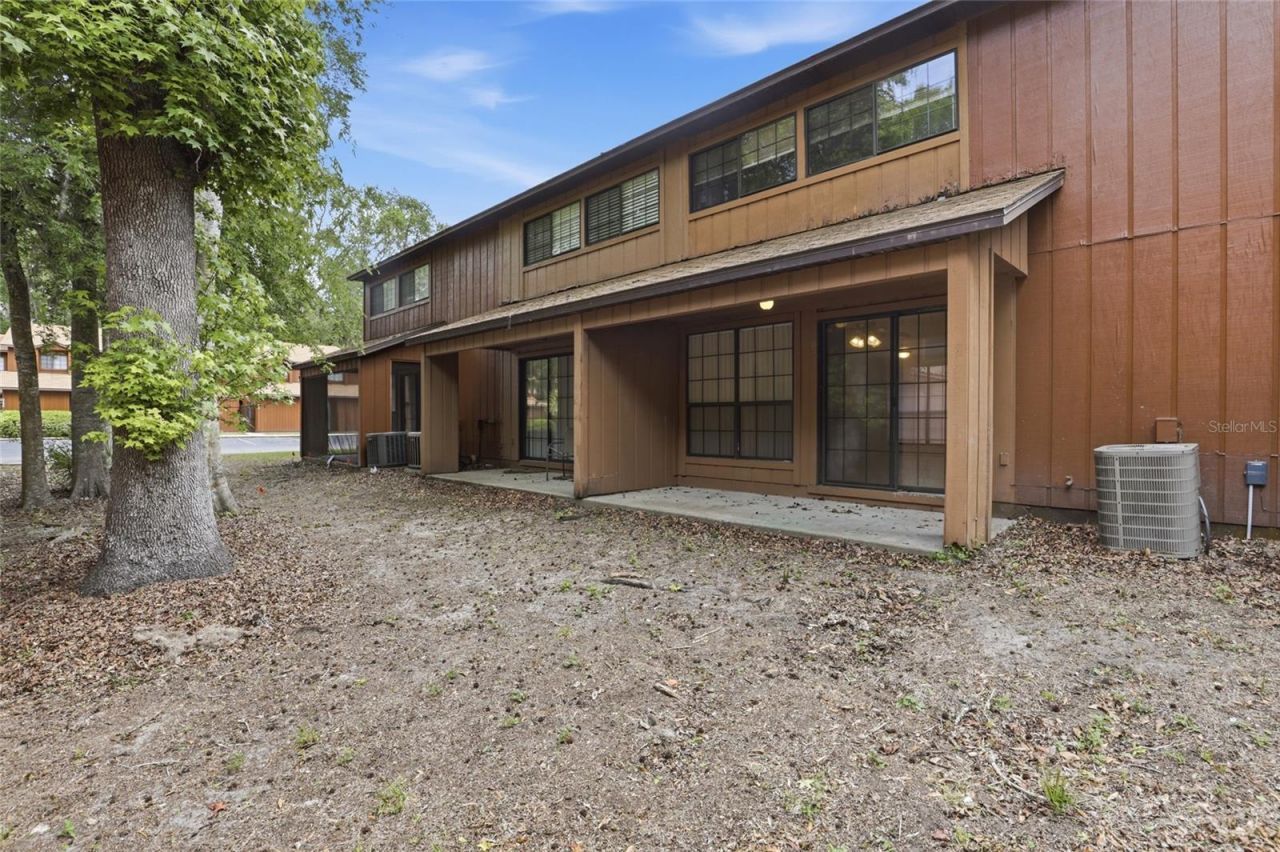 826 SW 57th Terrace , Unit 120Q, Gainesville, FL 32607 Photo
