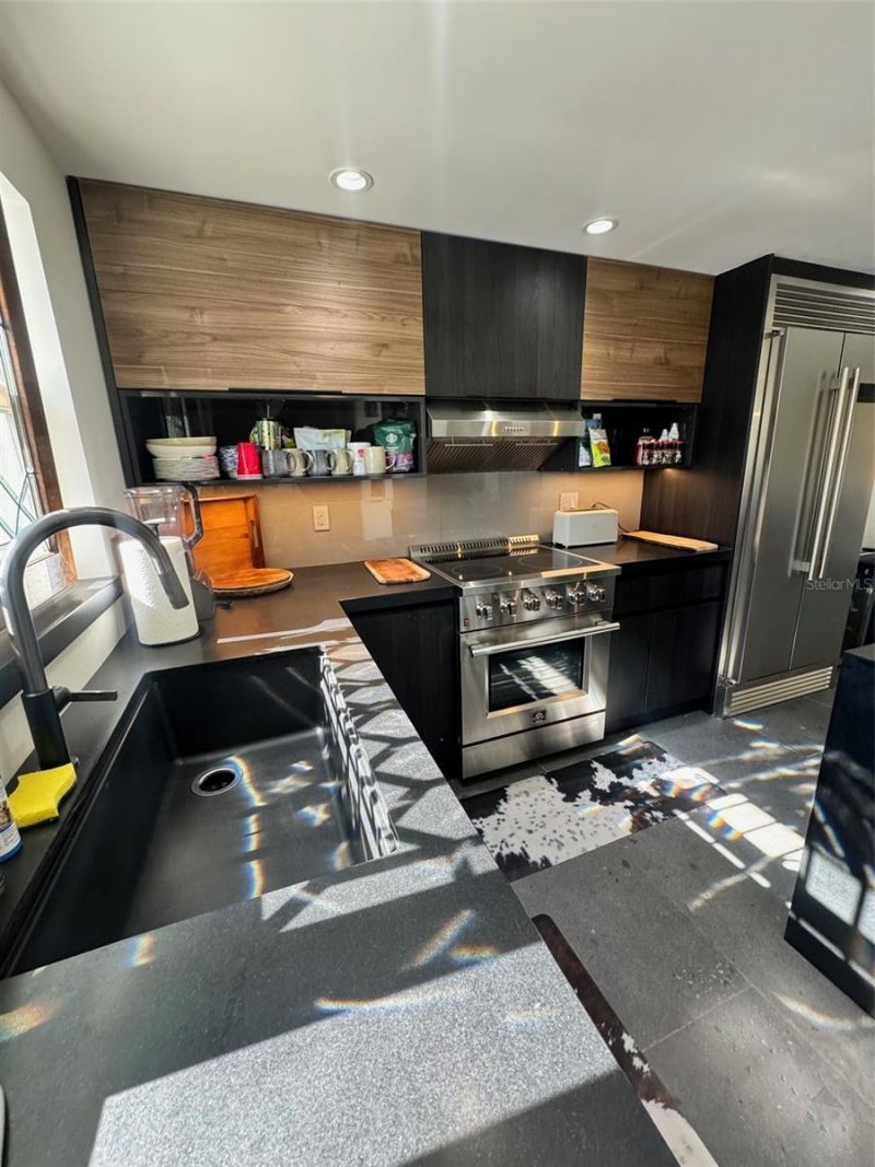 541 Spanish Drive N, Longboat Key, FL 34228 Photo