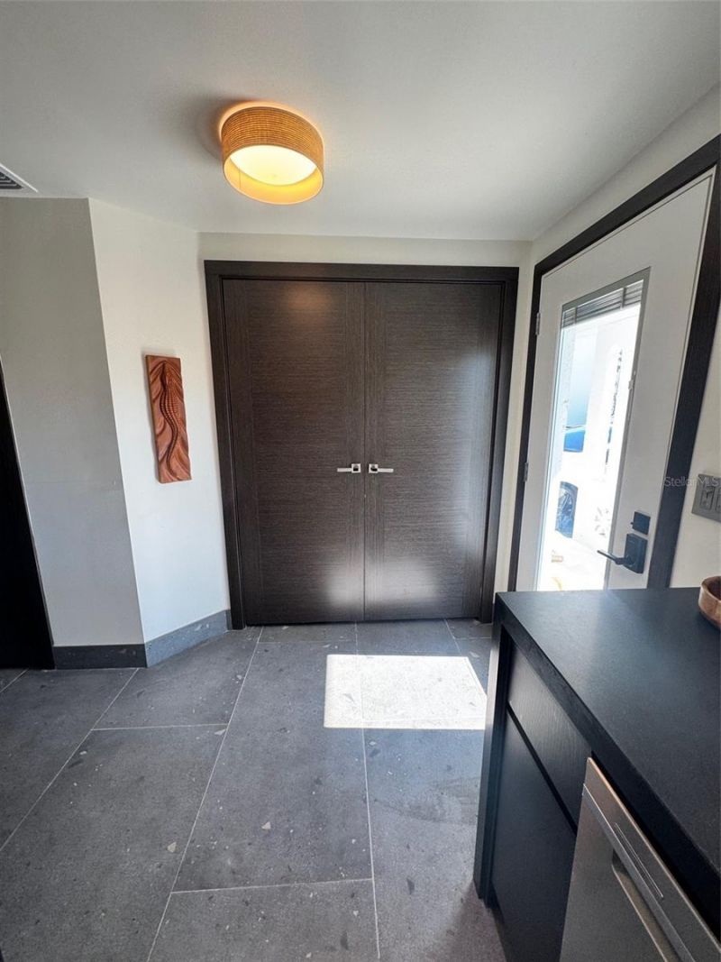 541 Spanish Drive N, Longboat Key, FL 34228 Photo