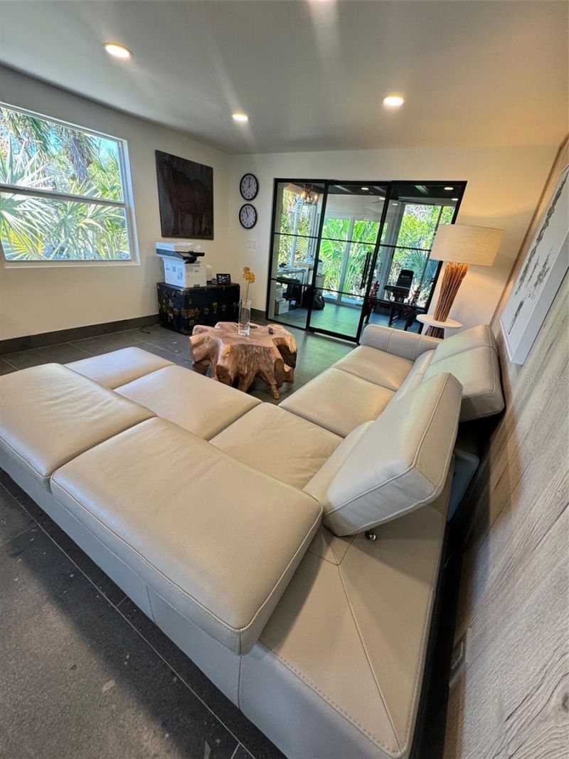 541 Spanish Drive N, Longboat Key, FL 34228 Photo