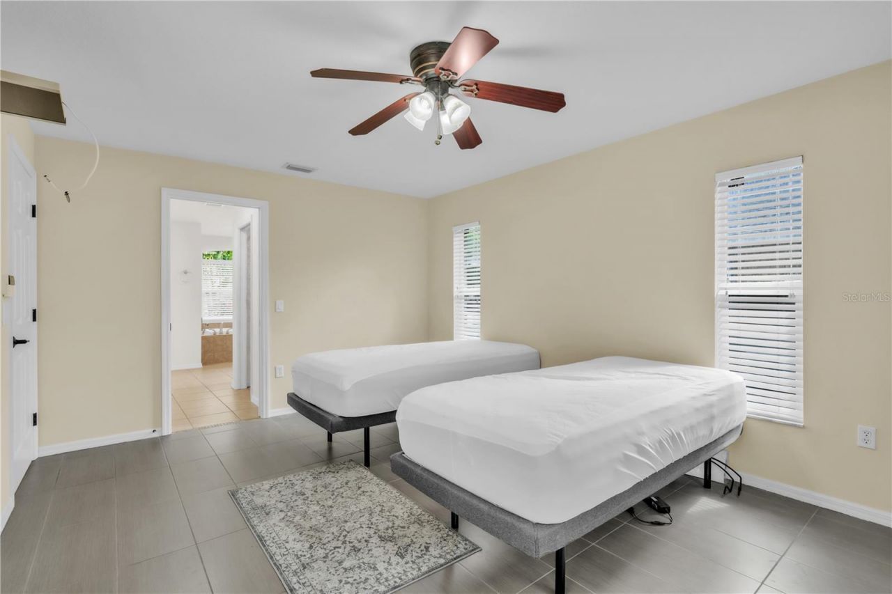 2114 49th Avenue E, Bradenton, FL 34203 Photo