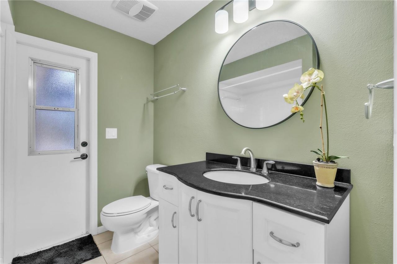 2114 49th Avenue E, Bradenton, FL 34203 Photo