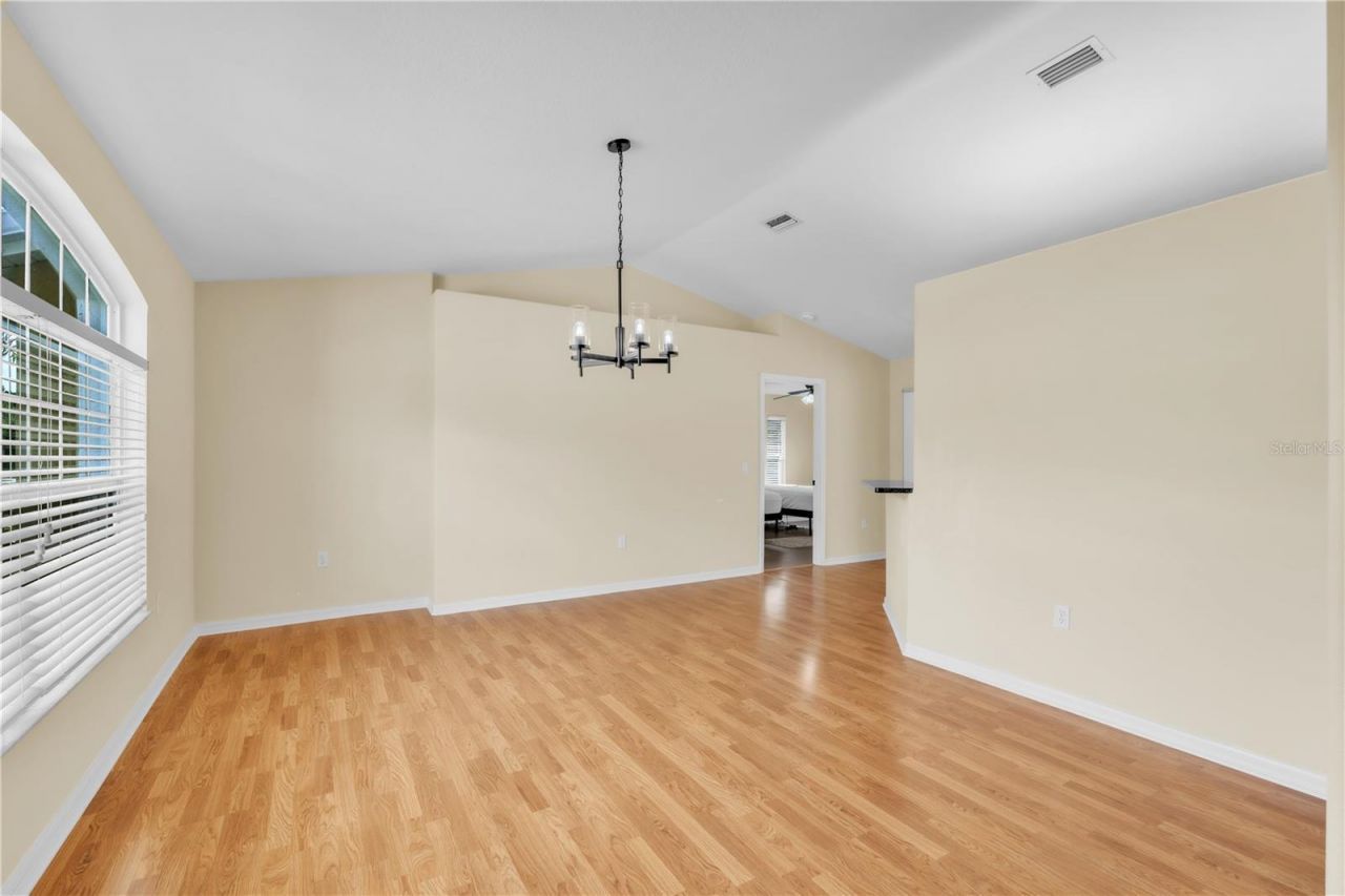 2114 49th Avenue E, Bradenton, FL 34203 Photo