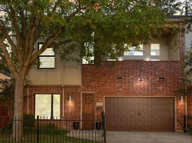 2623 N Garrett Avenue, Dallas, TX 75206