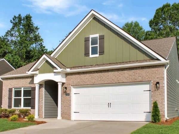 2230 Chelle Drive Ne, Cleveland, TN 37323