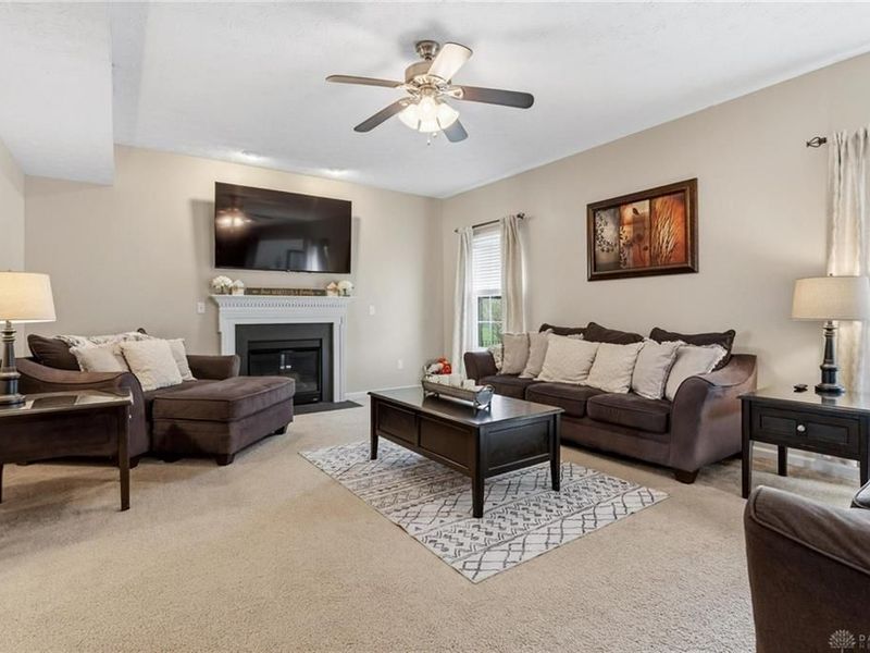 9755 Crooked Creek Drive, Centerville, OH 45458 Photo 10