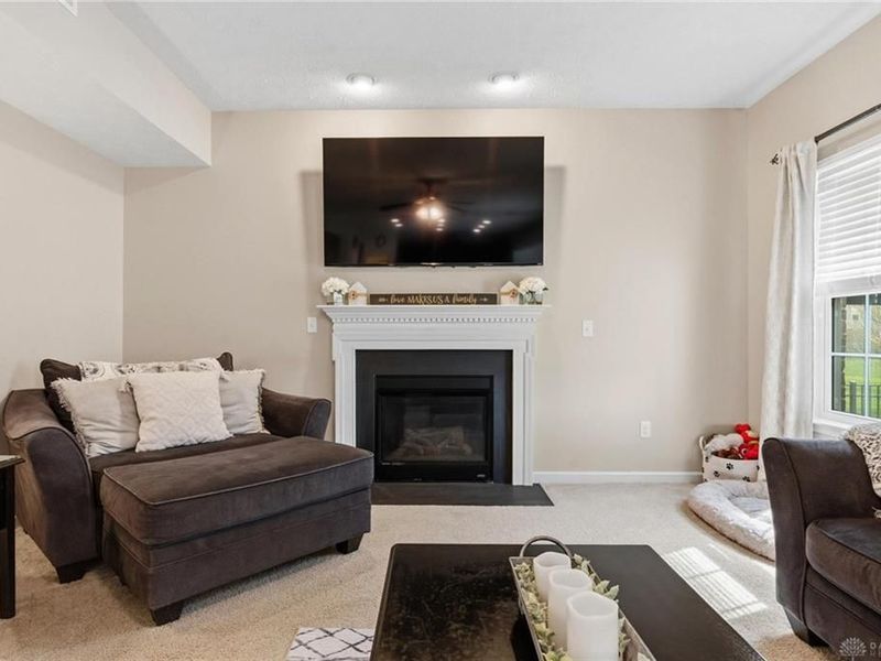 9755 Crooked Creek Drive, Centerville, OH 45458 Photo 12