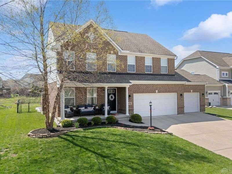 9755 Crooked Creek Drive, Centerville, OH 45458 Photo 2