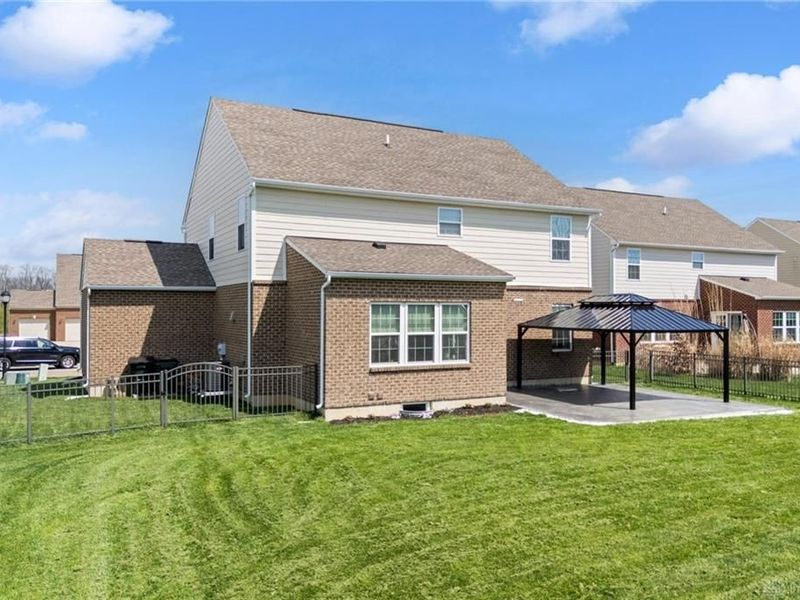 9755 Crooked Creek Drive, Centerville, OH 45458 Photo 45