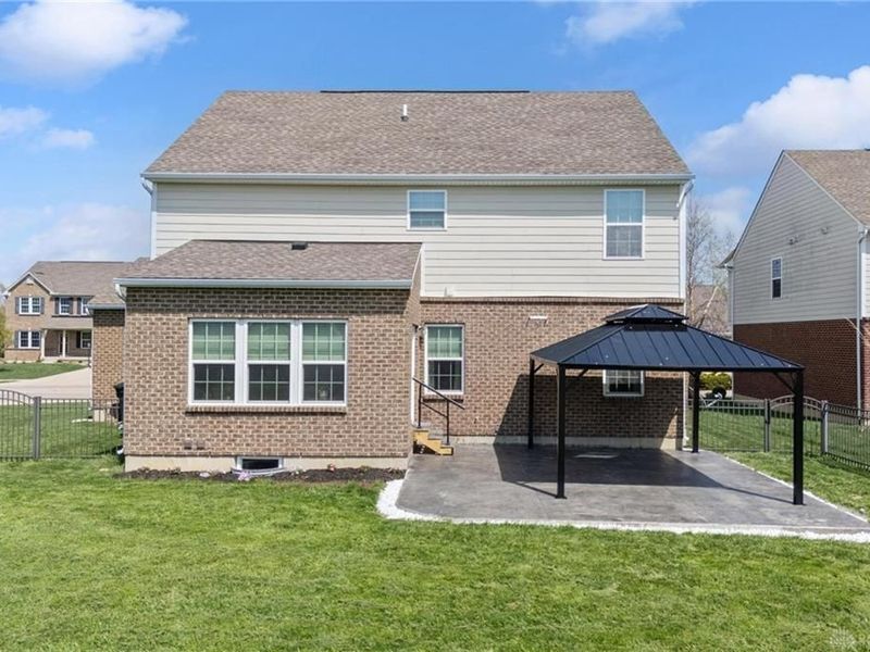 9755 Crooked Creek Drive, Centerville, OH 45458 Photo 46