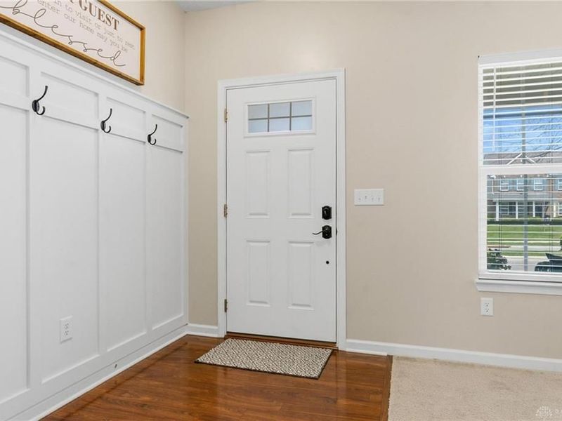 9755 Crooked Creek Drive, Centerville, OH 45458 Photo 6