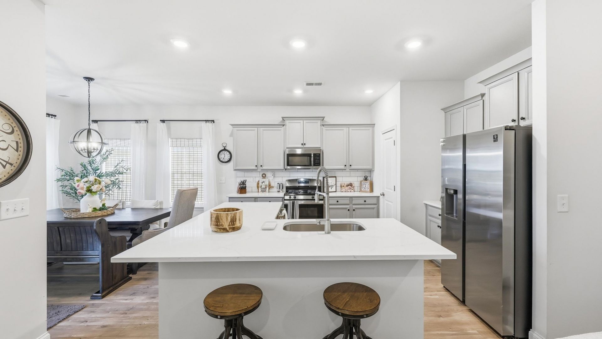 464 Harbison Circle Photo 11