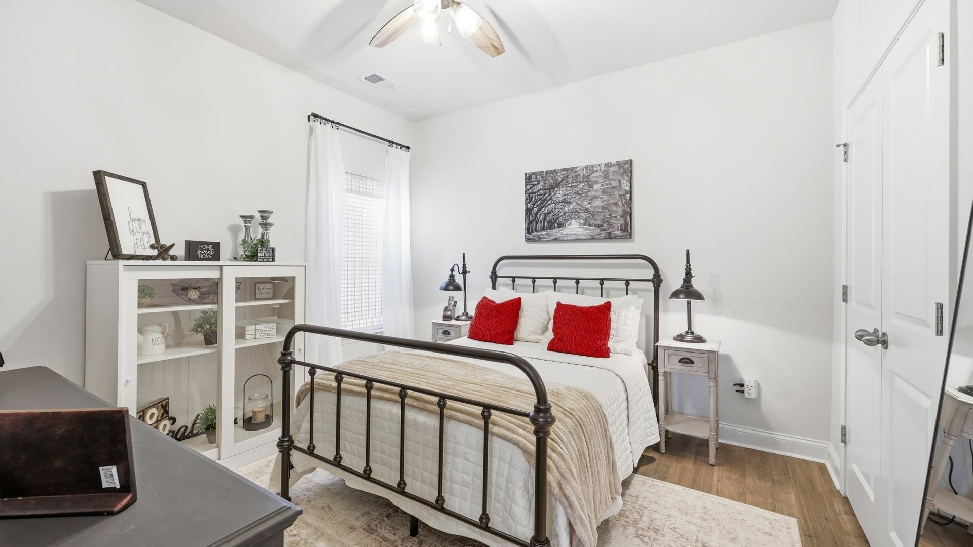 464 Harbison Circle Photo 19