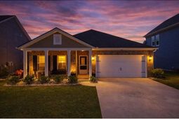 464 Harbison Circle photo 4