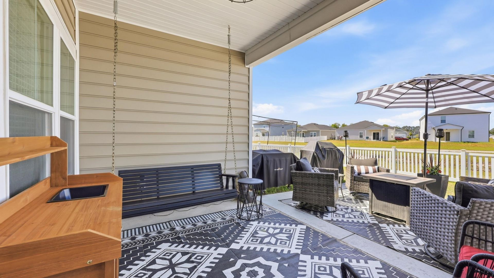 464 Harbison Circle Photo 27