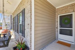 464 Harbison Circle photo 4