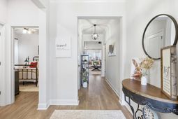 464 Harbison Circle photo 4