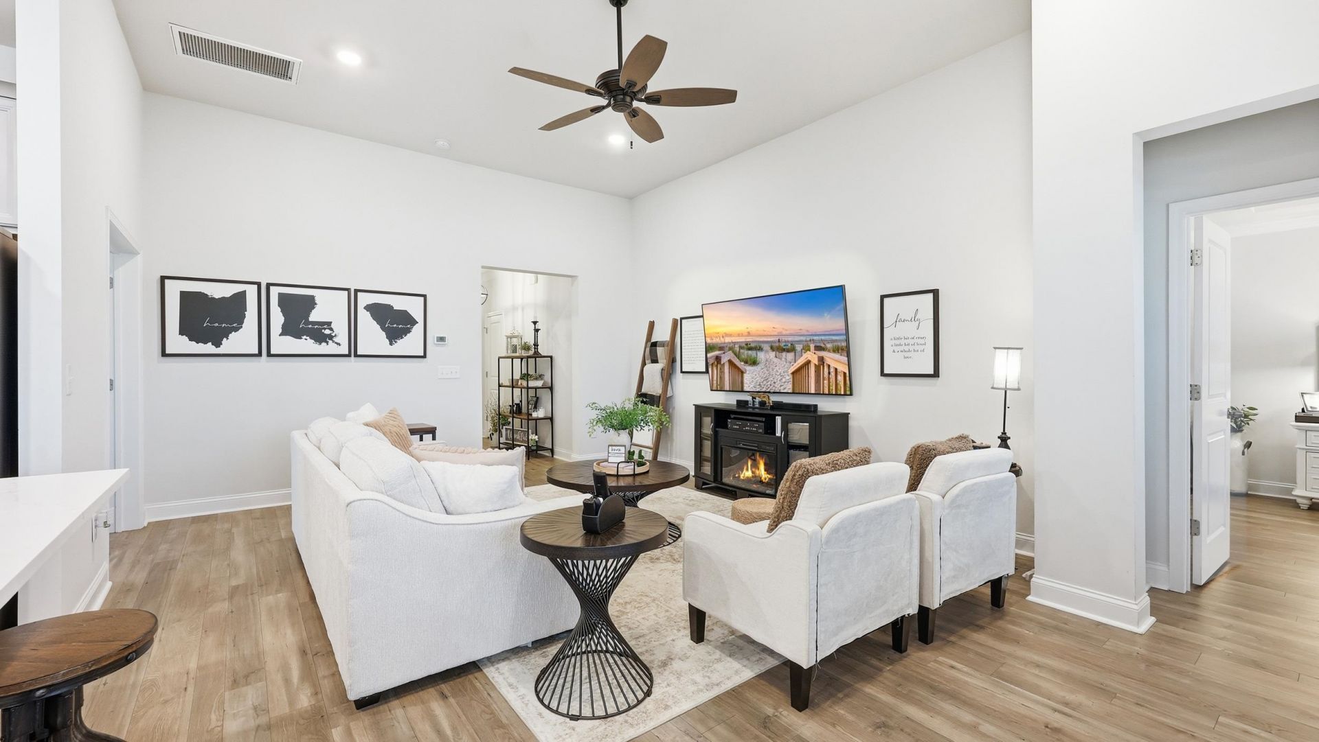 464 Harbison Circle Photo 8