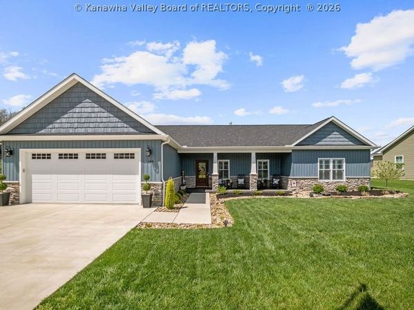 144 Lenore Circle, Fraziers Bottom, WV 25082