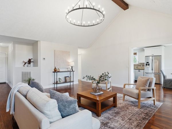 715 Poplar Dr , Mount Juliet, TN 37122