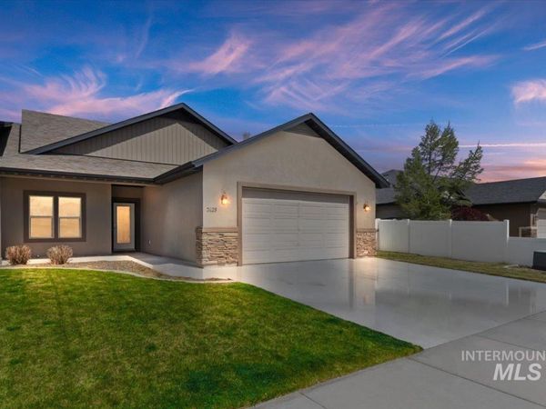 2629 Whispering Pine Dr, Twin Falls, ID 83301