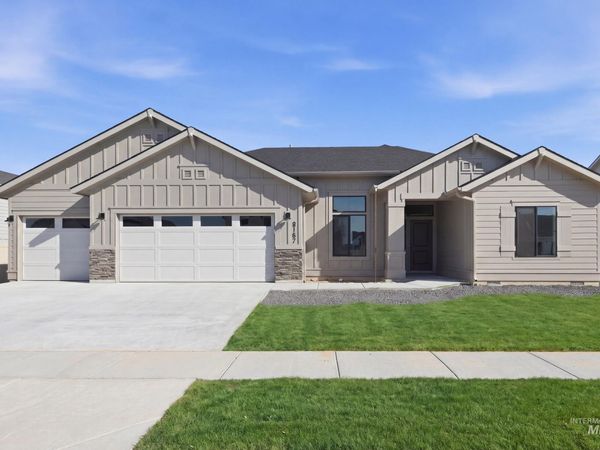 8167 E Cool River Lp, Nampa, ID 83687