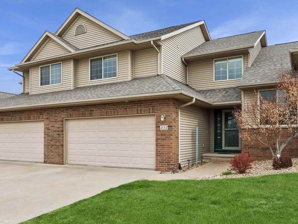 232 Woodfield Ln, Tiffin, IA 52340