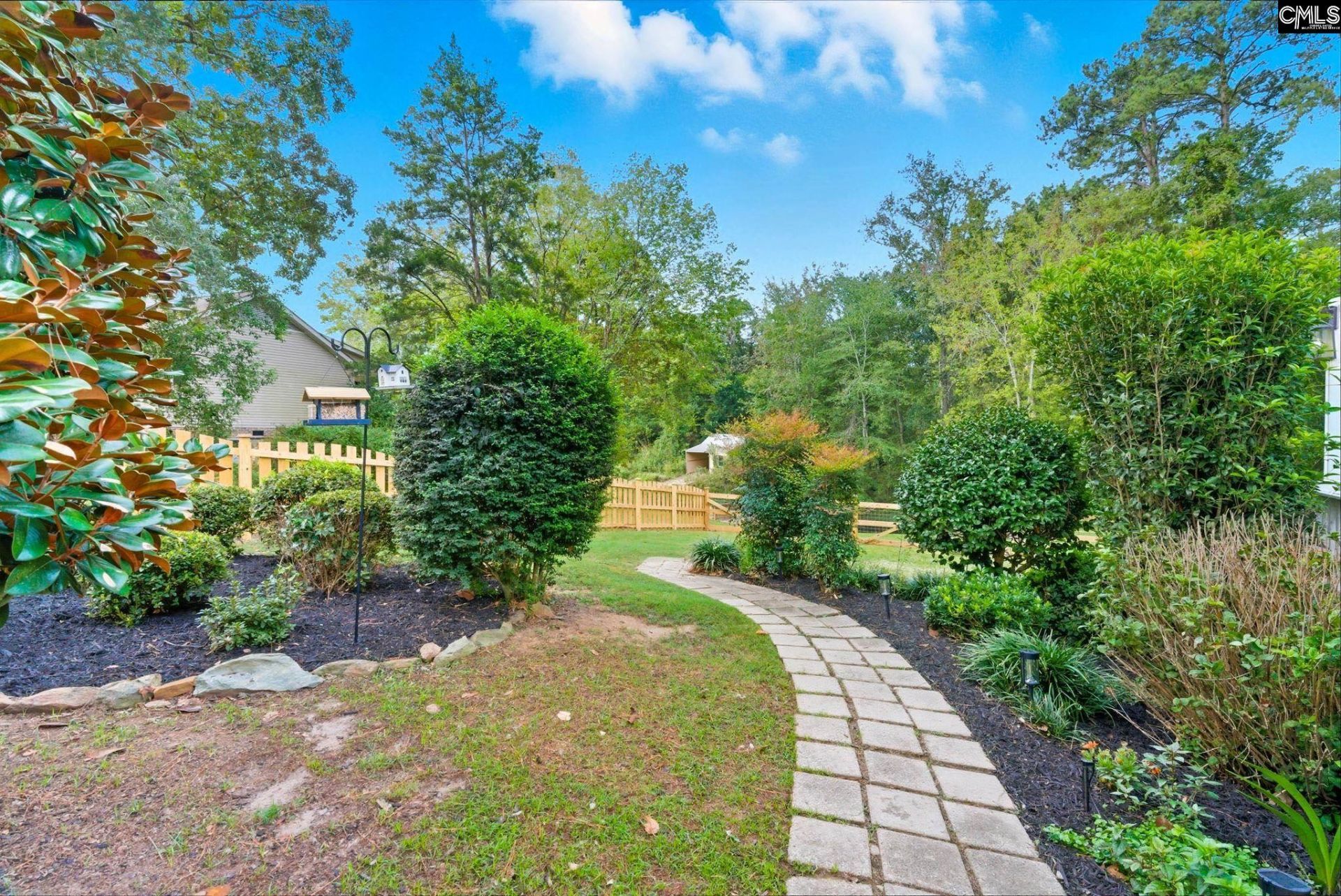 1008 Jones Road Photo 9